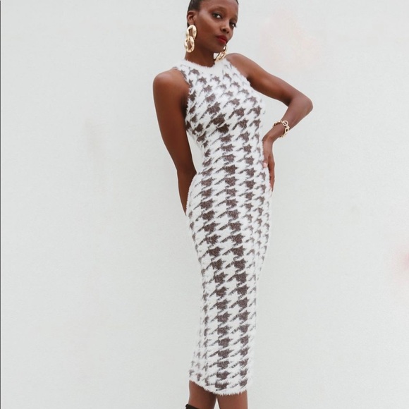 SAY HI! I’d love to meet you🖖🏾 - Picture 3 of 5